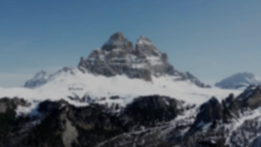 Eirin Maria Kvandal hopper seg til topps i normal bakke