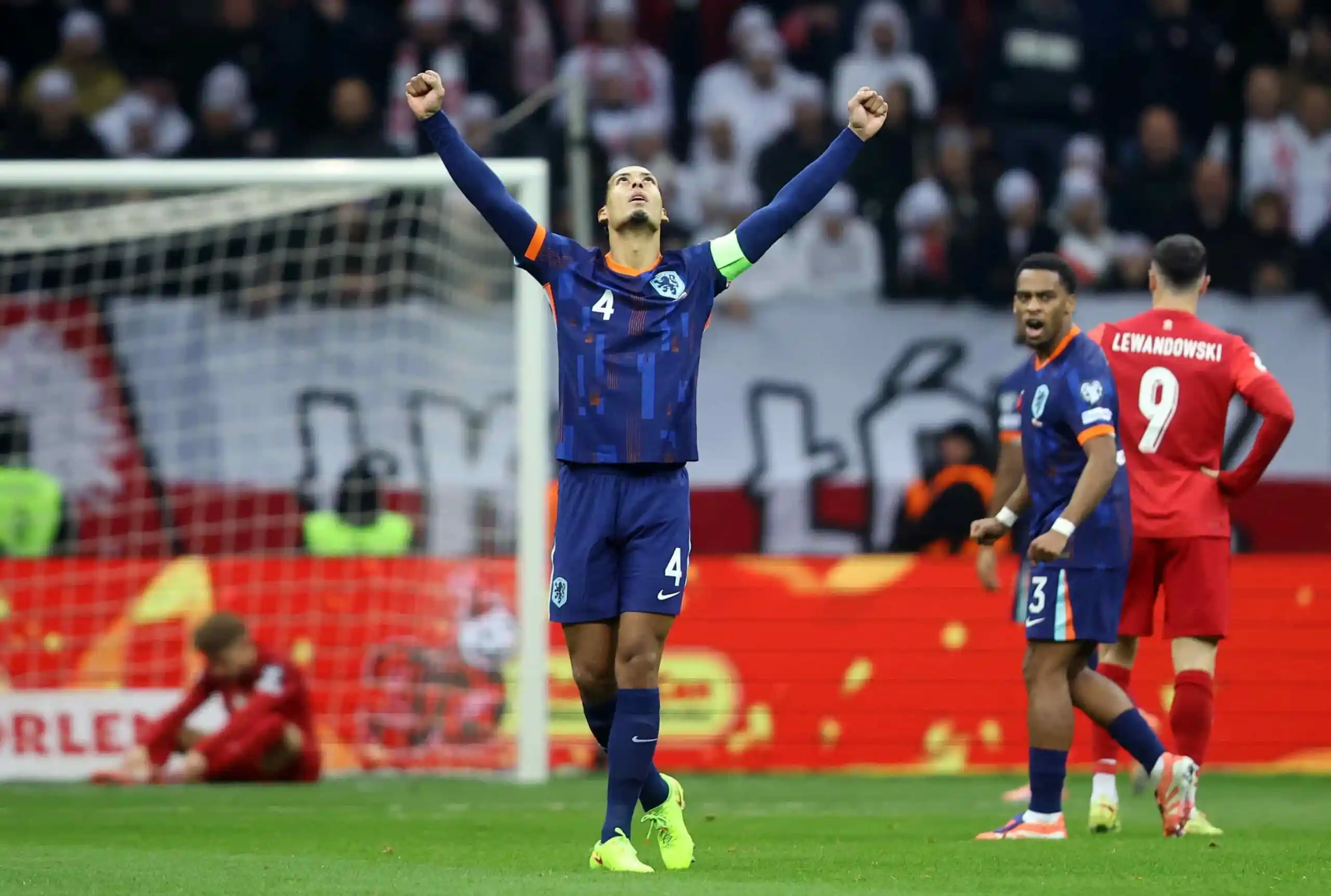 Virgil van Dijk, Polen - Nederland, i VM-kvalikk, UEFA | Foto: Kacper Pempel / Bildbyrån