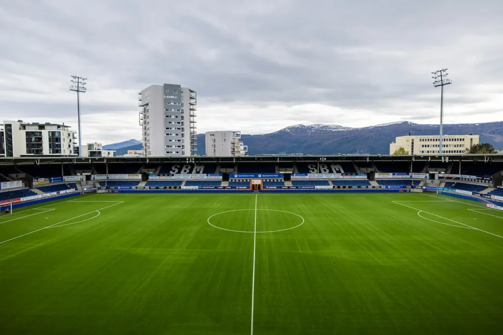 Aalesund – Vålerenga på TV: Viktige poeng på Color Line Stadion