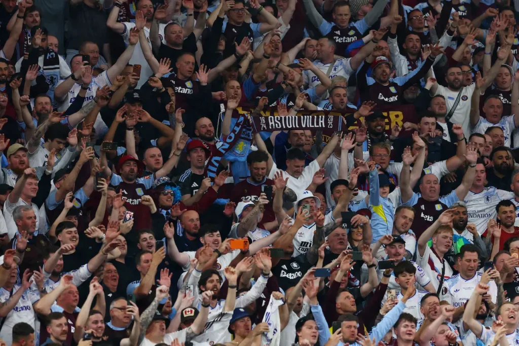 Aston Villa – Arsenal på TV: Seriemesteren avslutter Premier League-runden