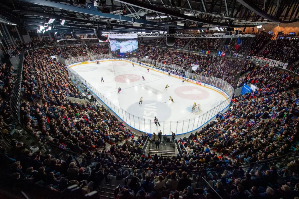 EHL på TV 2026/27 – slik ser du kampene i EliteHockey Ligaen