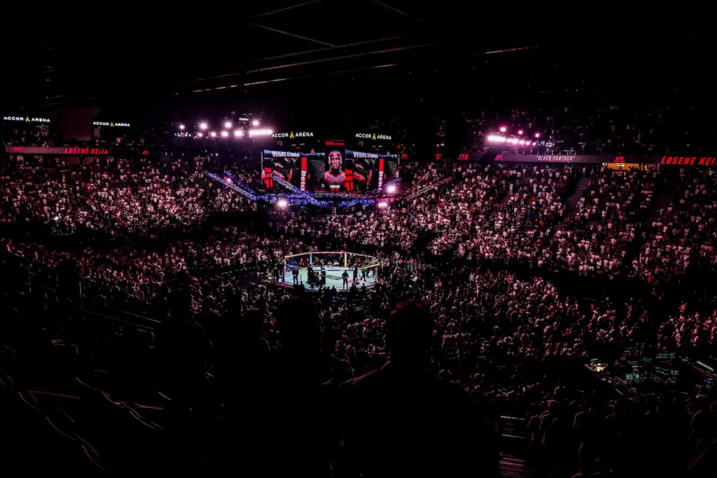UFC 331 på TV og stream – slik ser du Van mot Pantoja 2 i Norge