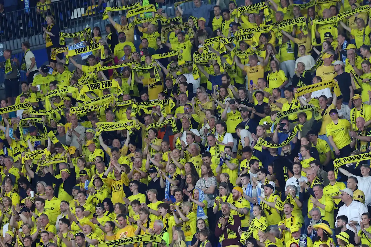 Bodø/Glimt supportere i Napoli
